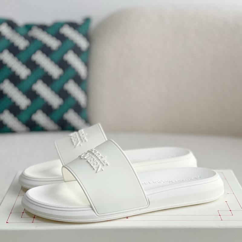 Ale*d*r M*Q*en Slippers