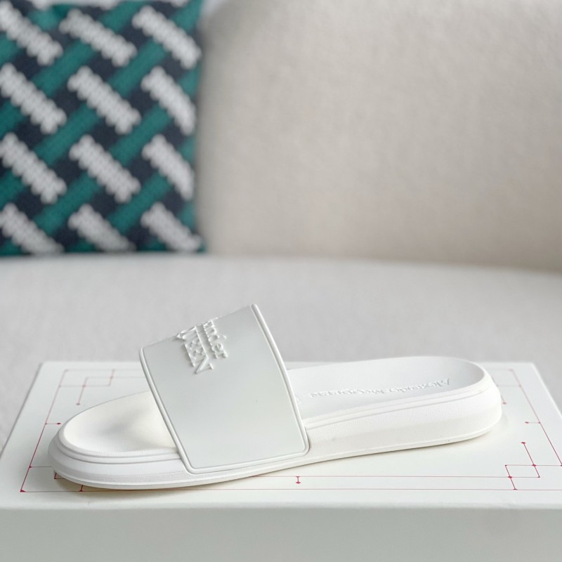 Ale*d*r M*Q*en Slippers