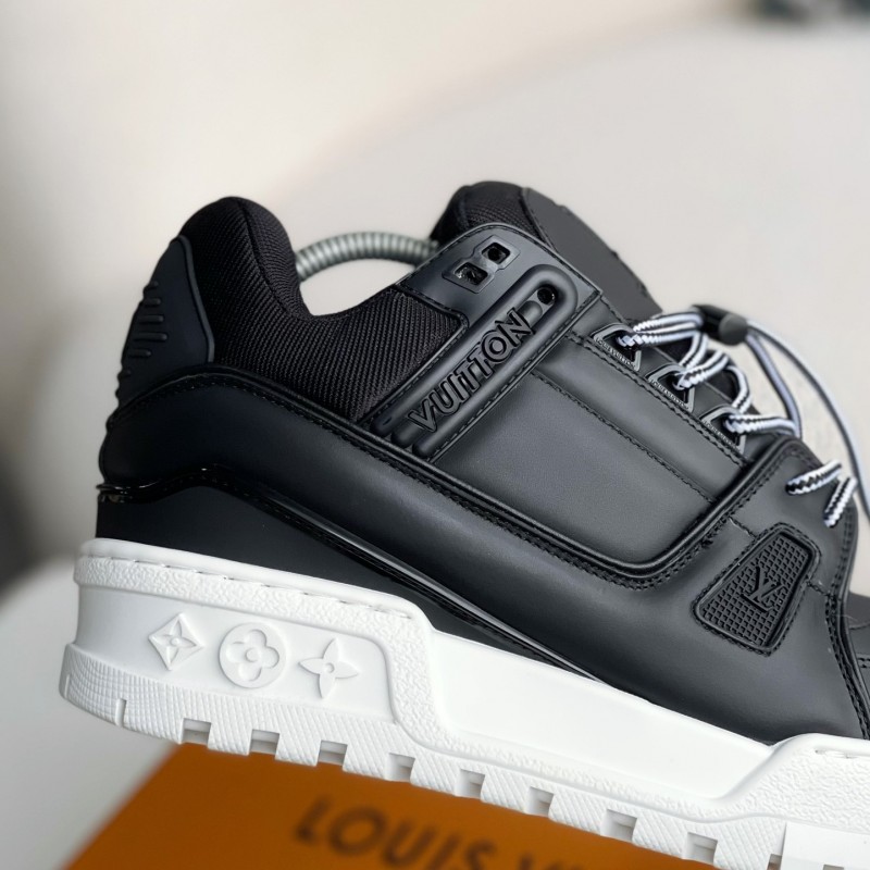 L0*is V*t0n TRAINER Maxi SNEAKERS